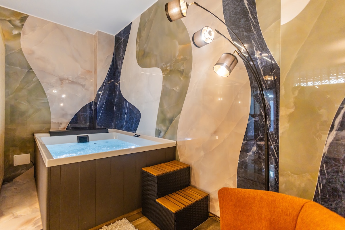 VBM Luxury Suites — 4