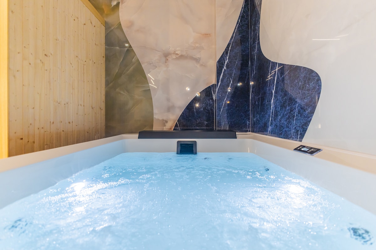 VBM Luxury Suites — 6