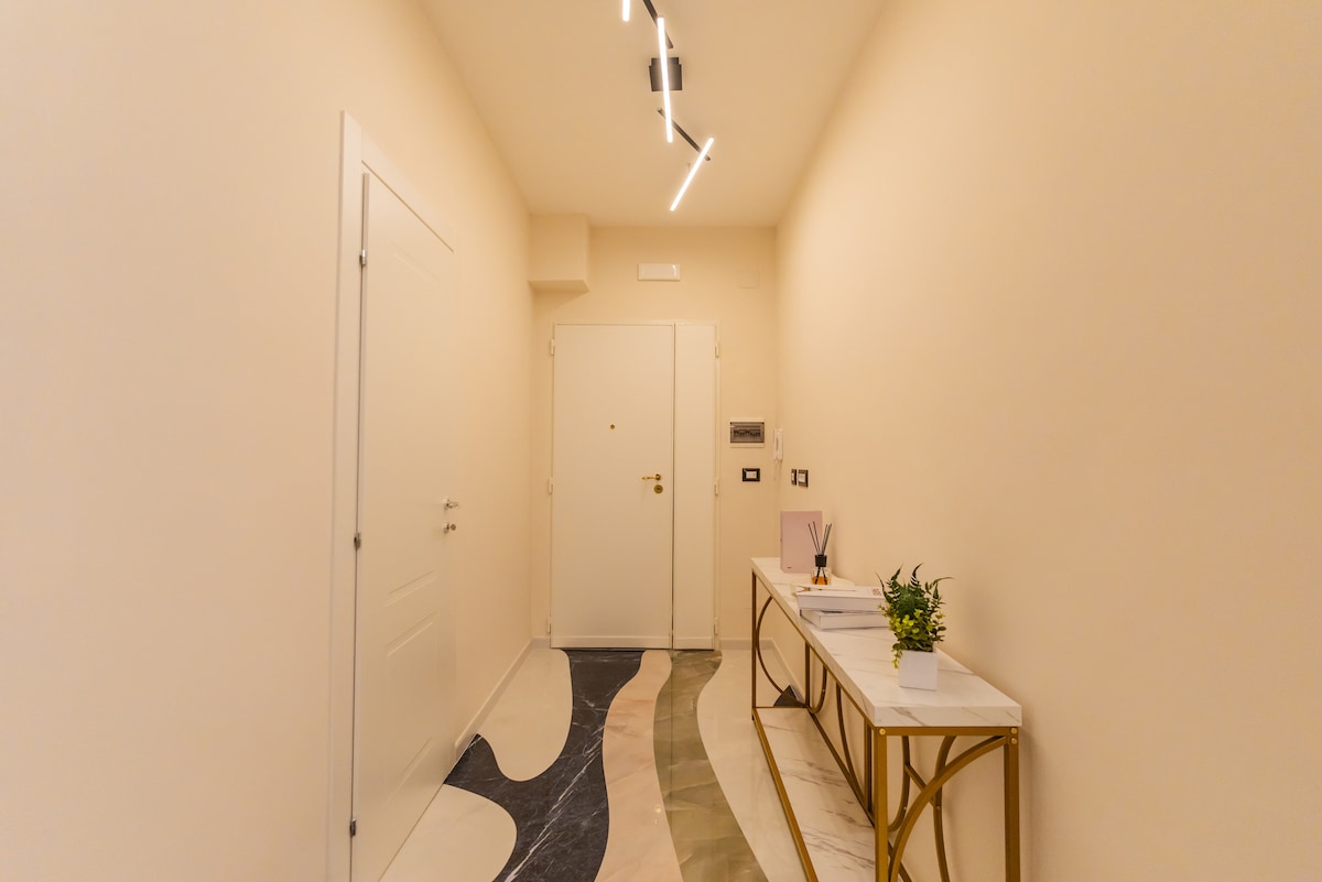 VBM Luxury Suites — 25