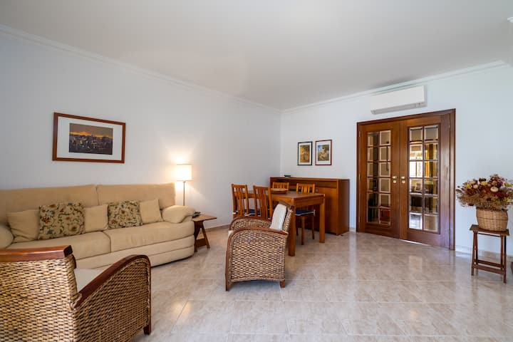 Vilamoura Terrace & Pool Apartment (S55) - Vilamoura