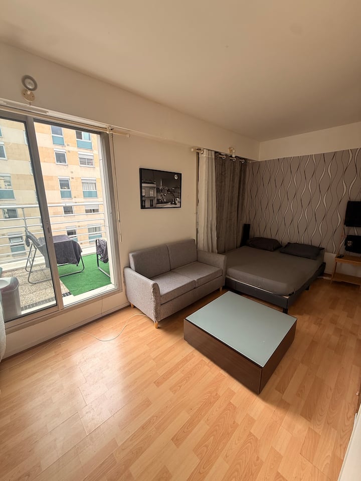 ÉLégant Cocon Avec Balcon - Levallois-Perret