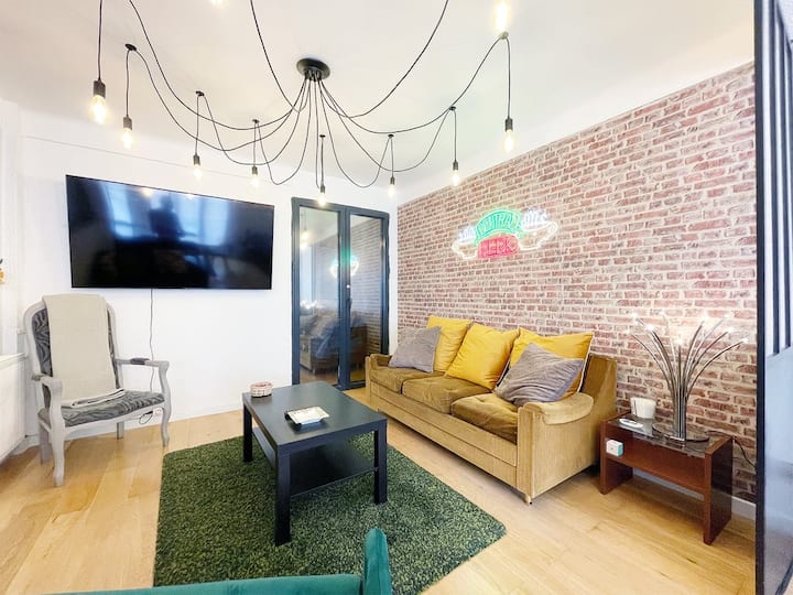Le Central Perk, Spacieux, Wifi, Sauna, Netflix - Reims