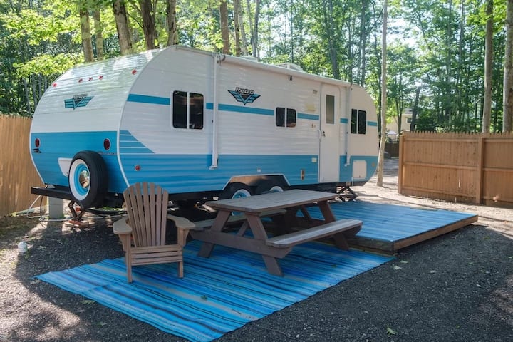 Riverside Retro Rv - Freeport, ME