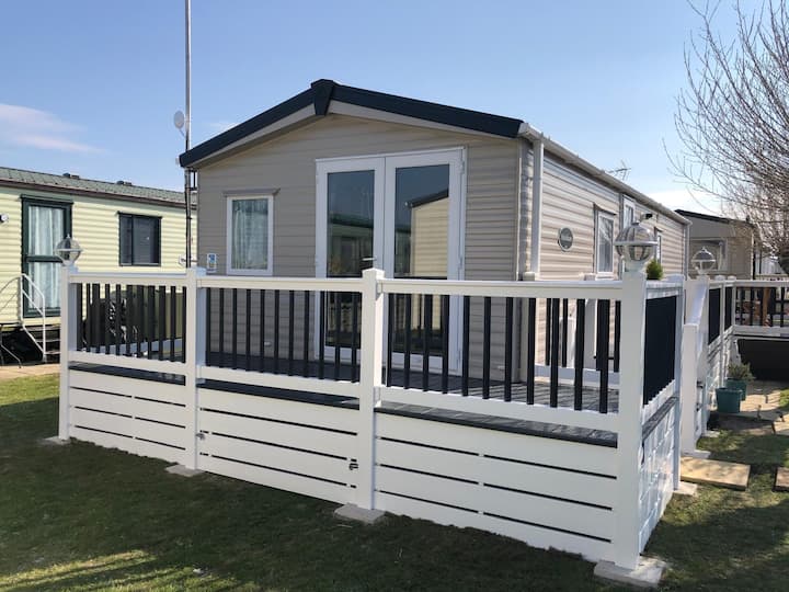 Seaview Holiday Rentals - Hailsham Pet Friendly - Herne Bay