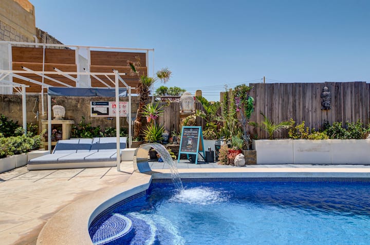 Charming Gozo Bungalow | Pool | Tropical Garden - Malta