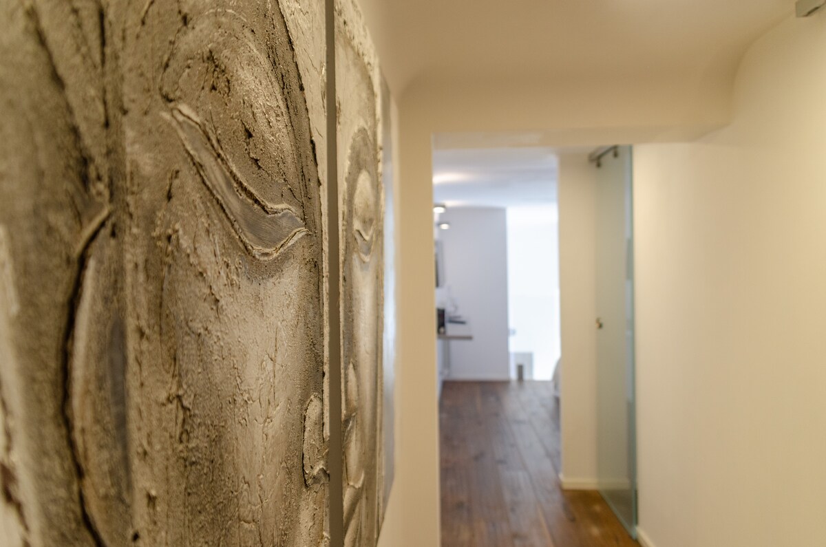 Design Loft — 16