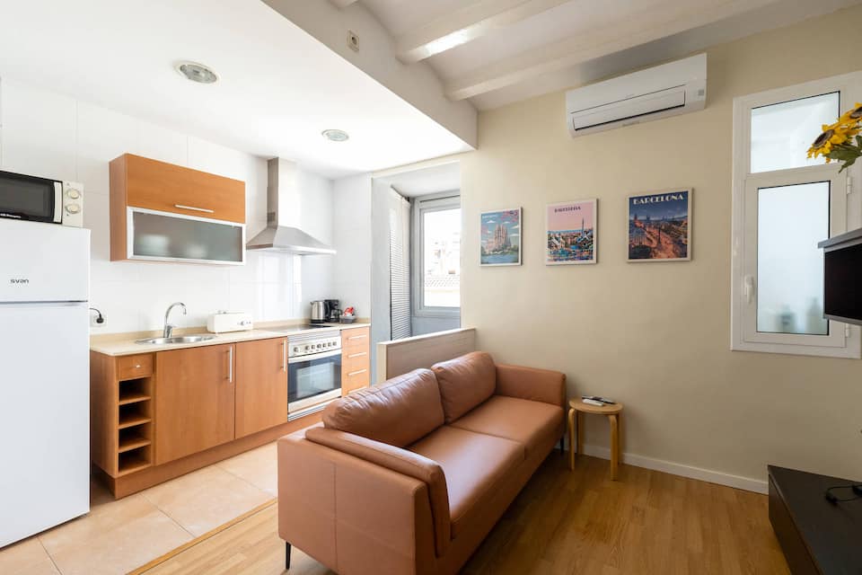 23NO1138 - Apartment in Poble Sec. — foto 1