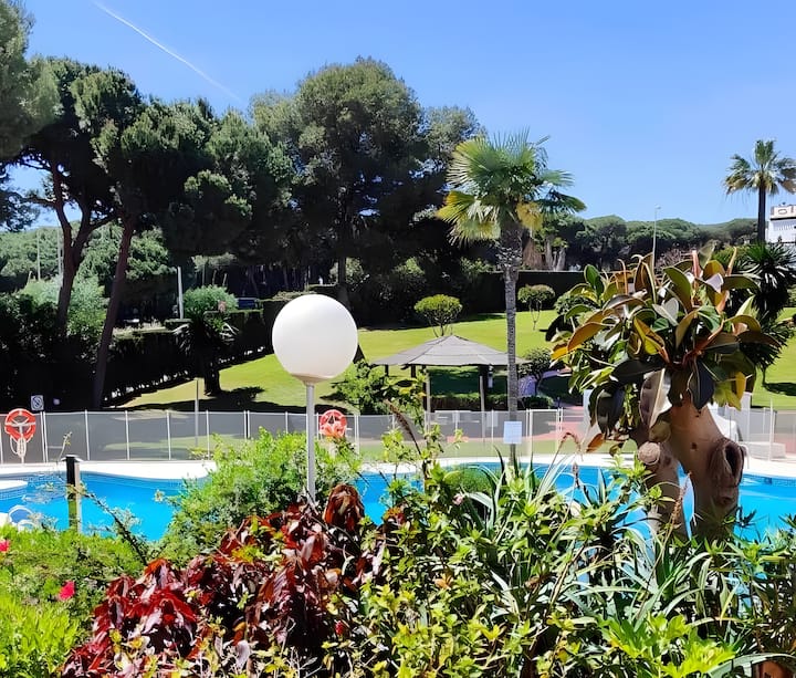 Sunny Calahonda Park - Calahonda