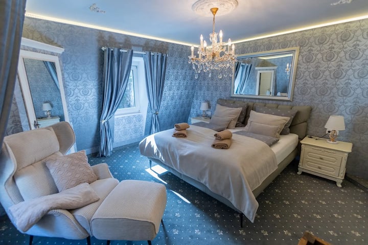 Ferienwohnung Nachtigall Im Schloss - Bad Urach