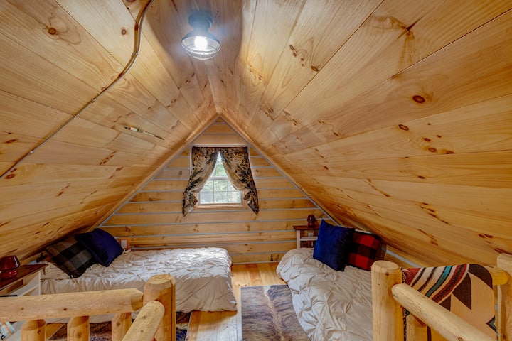 Cozy rustic loft with 2 XL twin beds and warm wood cabin charm, Roku tv, extra blankets