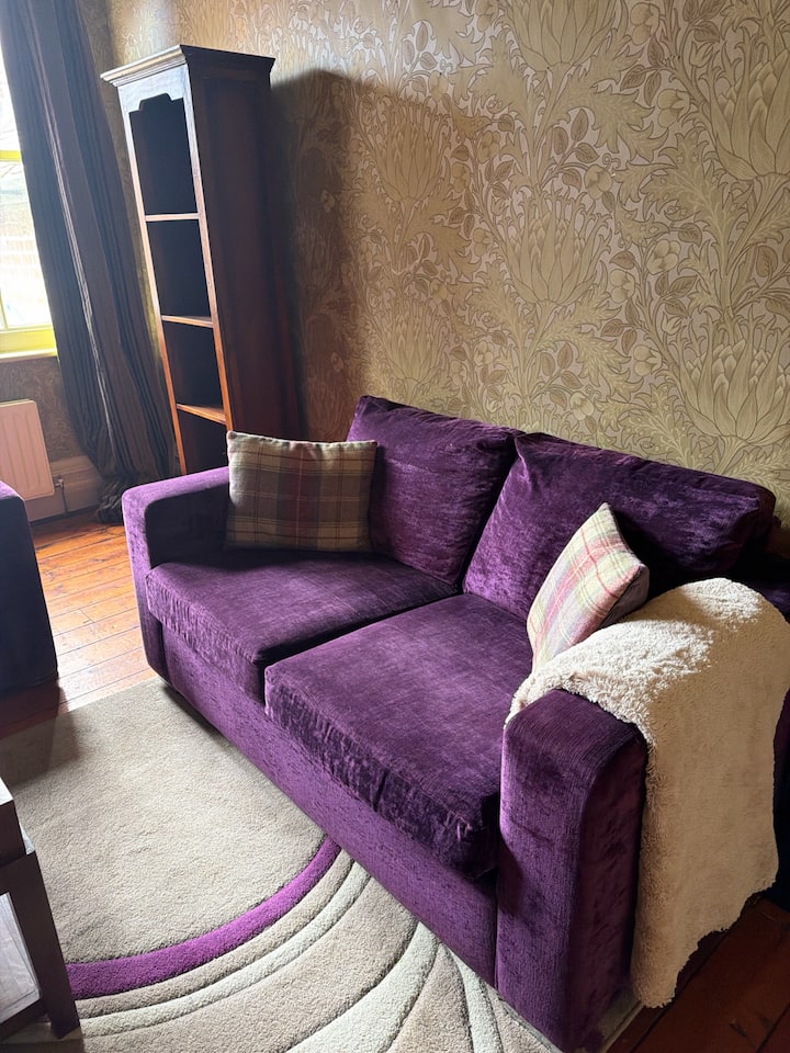 The Douglas Suite | Sleeps 6 | Near Bae Systems - Barrow-in-Furness