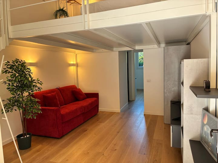 Private Courtyard Loft · Martesana Canal - Milano