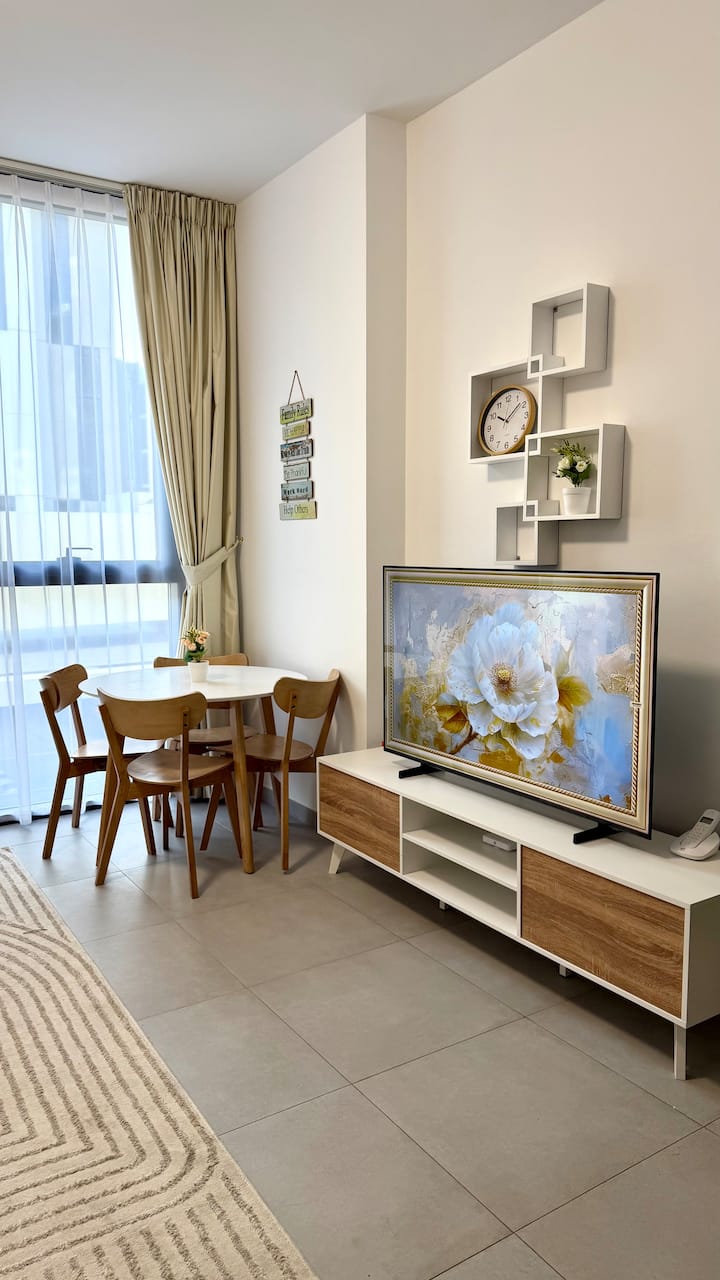 Stylish 1br In Aljada | Pool, Gym & Parking - Sharjah