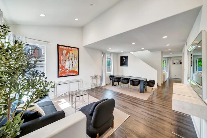 The Stagg Lane Retreat - Los Angeles, CA