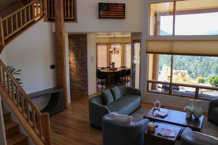 Summit Chateau Prescott Cabin Rentals - Prescott, AZ