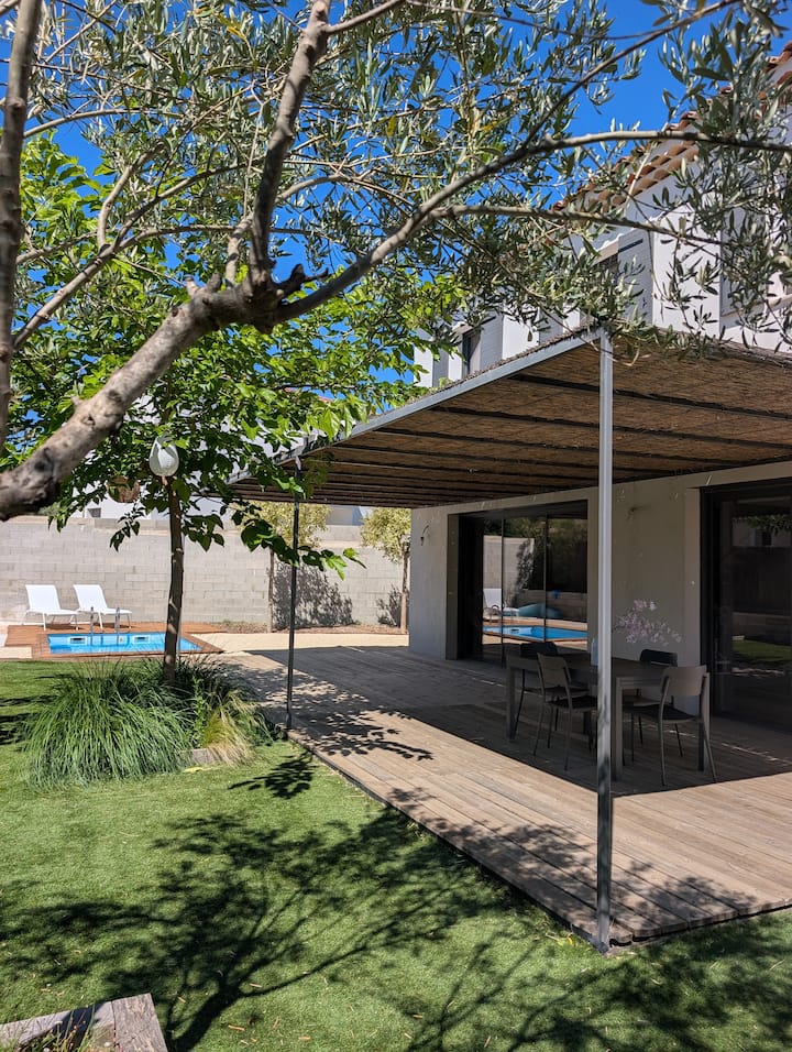Villa Climatisée Avec Piscine Et Boulodrome - Mallemort