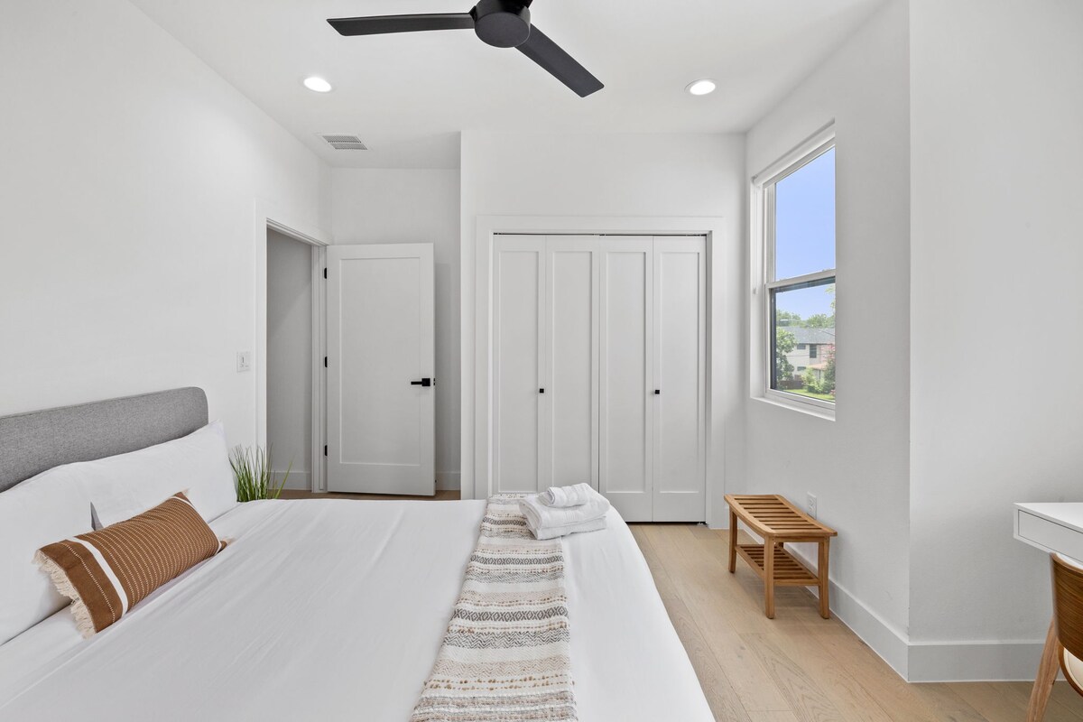 Luxury Home in Central Austin Near UT & Domain