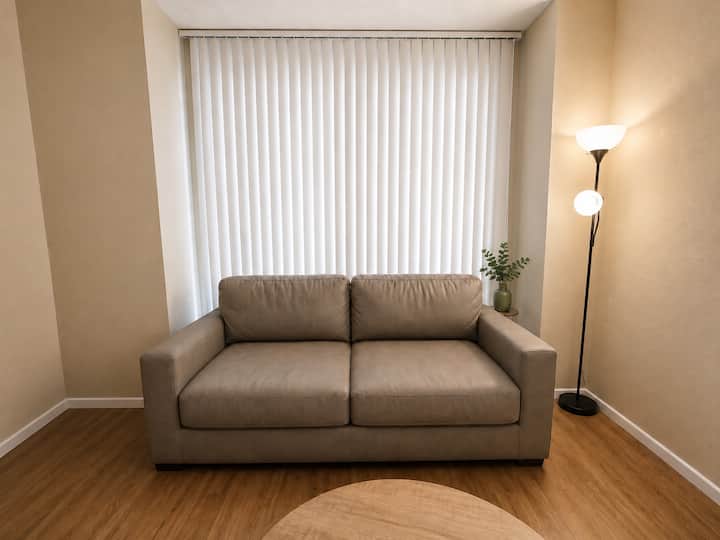 King Townhome Near Six Flags & Dfw - Arlington, TX