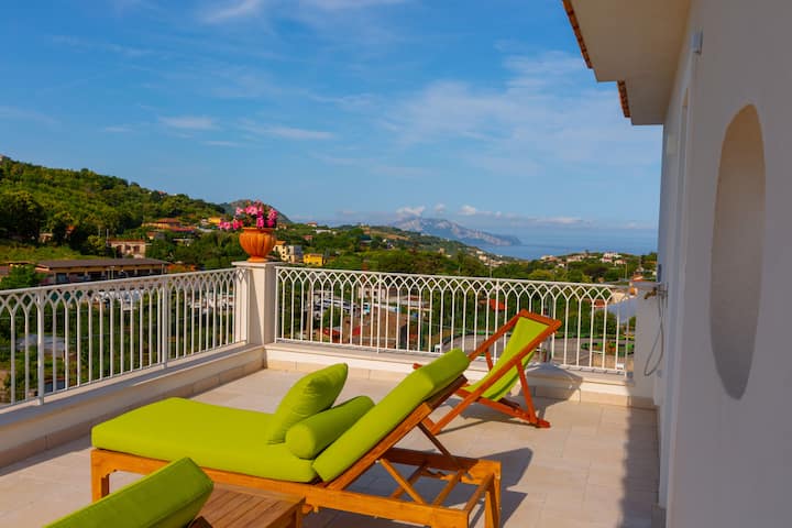Nevada Infinity Villa | Pool, Terrace, Capri View - Sorrento