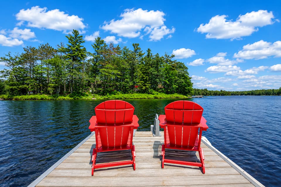 The Good Times, a lakefront Muskoka cottage, Gravenhurst, Ontario, Canada, photo 9 of 10