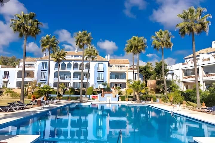 La Perla De La Bahía, Espectacular - Casares
