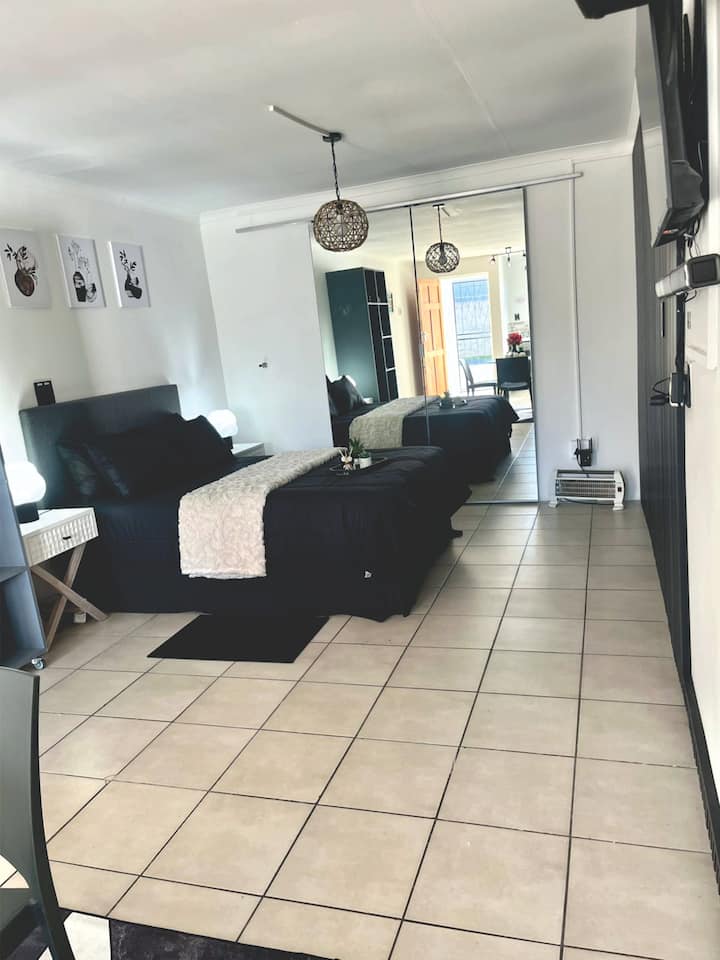 Angel's Cottage Unit 2 - Paarl