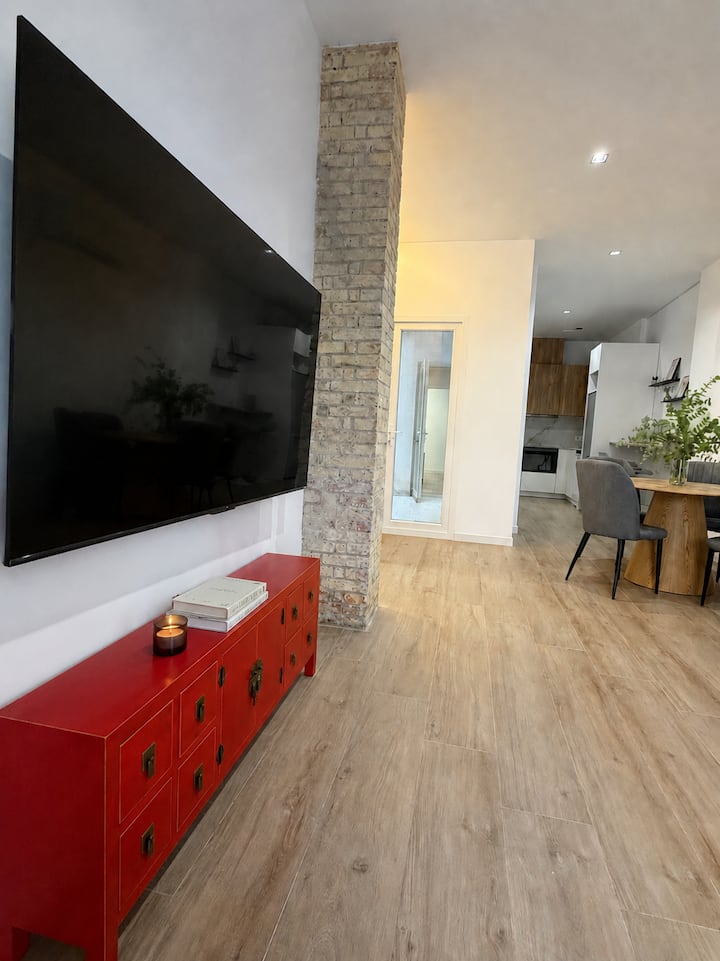 Exclusiva Planta Baja Céntrica, Con Amplios Patios - Alicante