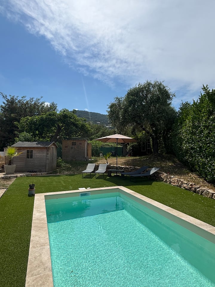 Appartement 3 Chambres  Piscine Privée & Jardin - Mandelieu-la-Napoule