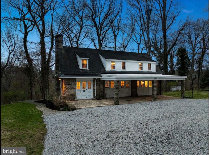 Carriage House At Houstonia Mansion - Chester, PA
