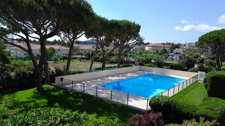 Les Bastides De La Mer Avec Piscine, Idéal Famille - Antibes