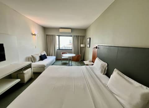 Popular Airbnb listing: Monserrat Suite in Dock Sud