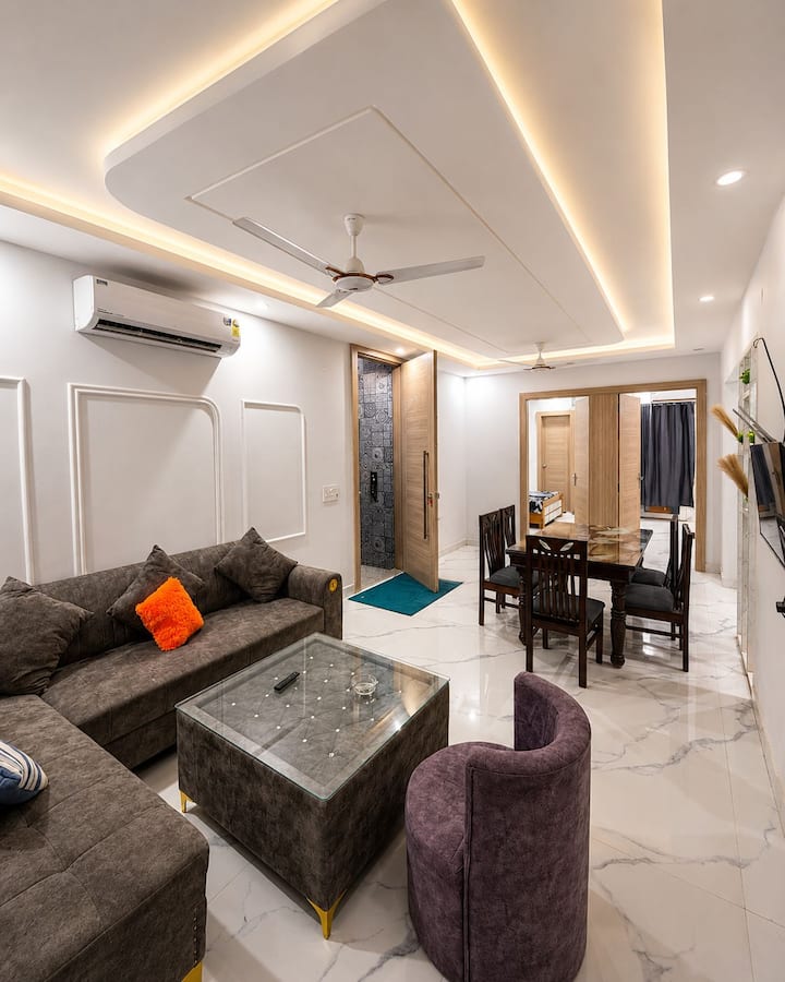 The Dehradun Escape |
Luxury 4bhk Apartment - Dehradun