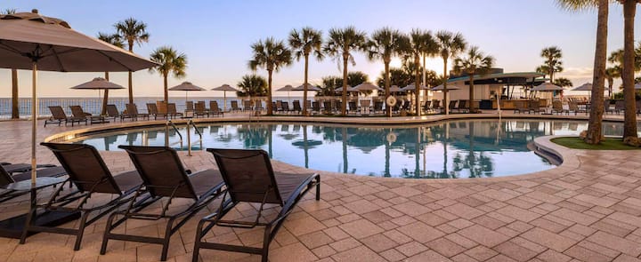 Deluxe 2bd In Ocean Walk - Daytona Beach, FL