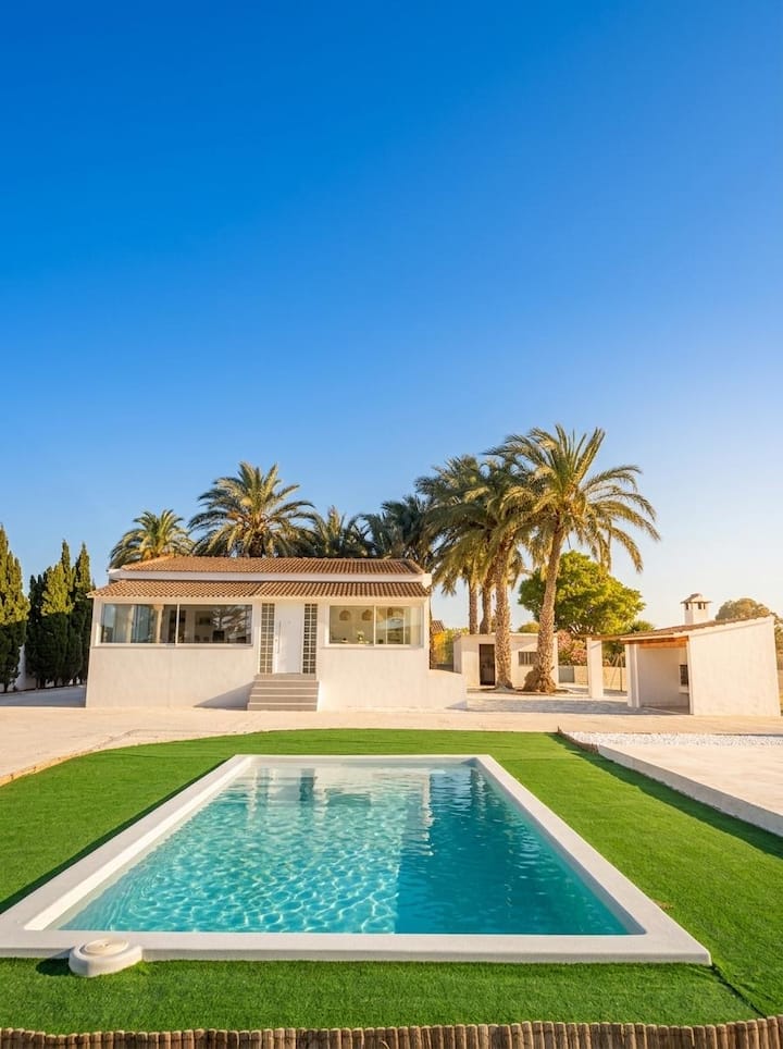 Villa De Diseño Alicantino Con Piscina - Elche