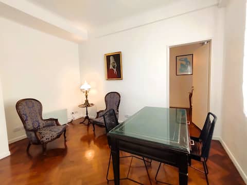 Successful Airbnb property: Bright two-room apartment, Av. Corrientes, Obelisk. in Dock Sud
