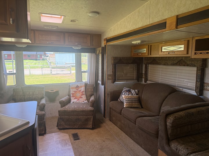 Our Cozy Basecamp - Columbia Falls, MT