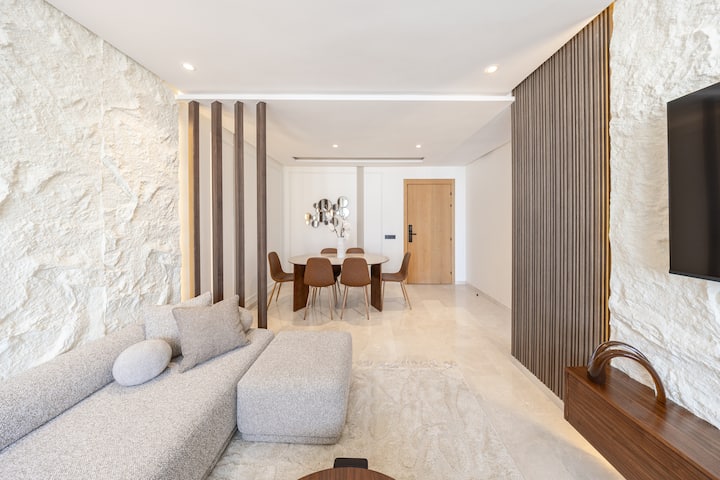 2br/2ba Family Apt • Pool • Gated Residence •New! - カサブランカ