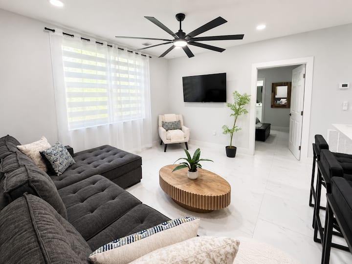 Modern And Cozy Escape - Ground Unit - Sanibel Island, FL