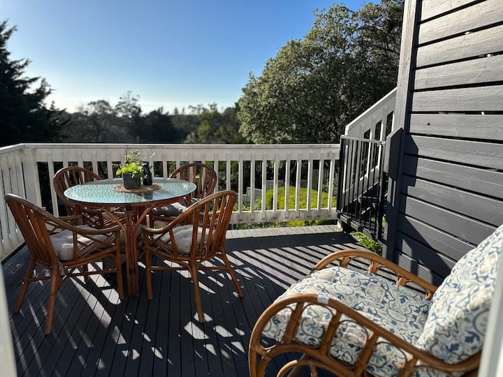 Idyllic Rye Retreat With Views, 2m To Hot Springs - Rye