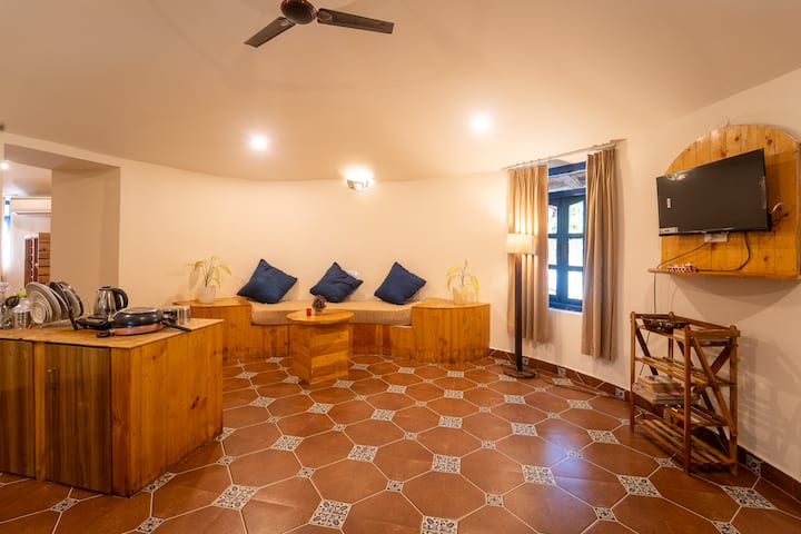 Full kitchen image 3
