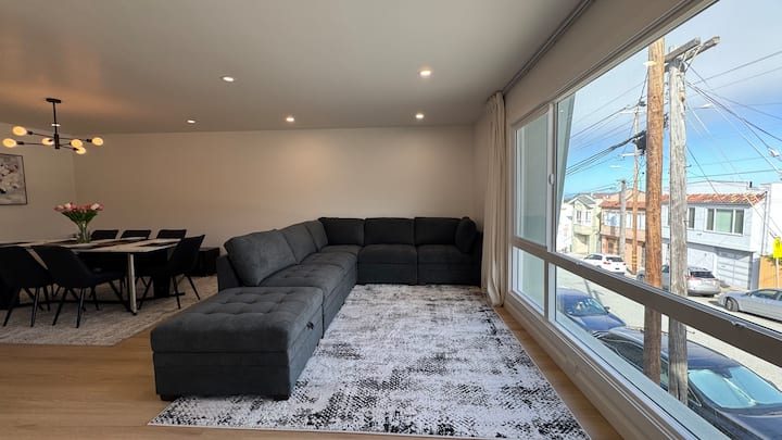 Renovated Parkside Modern (3bd/2ba Furnished) - San Francisco, CA