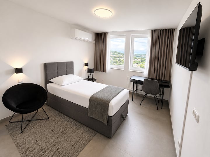 Elion Hotel Siegen - Einzelzimmer Mit Talblick - 席根