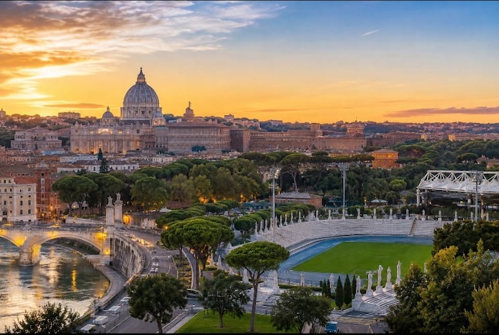Vatican & Foro Italico Home - Rome