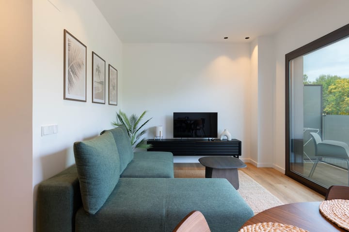 Can Milà / Signature Ap., City View, Dbl Bed (118) - Sitges