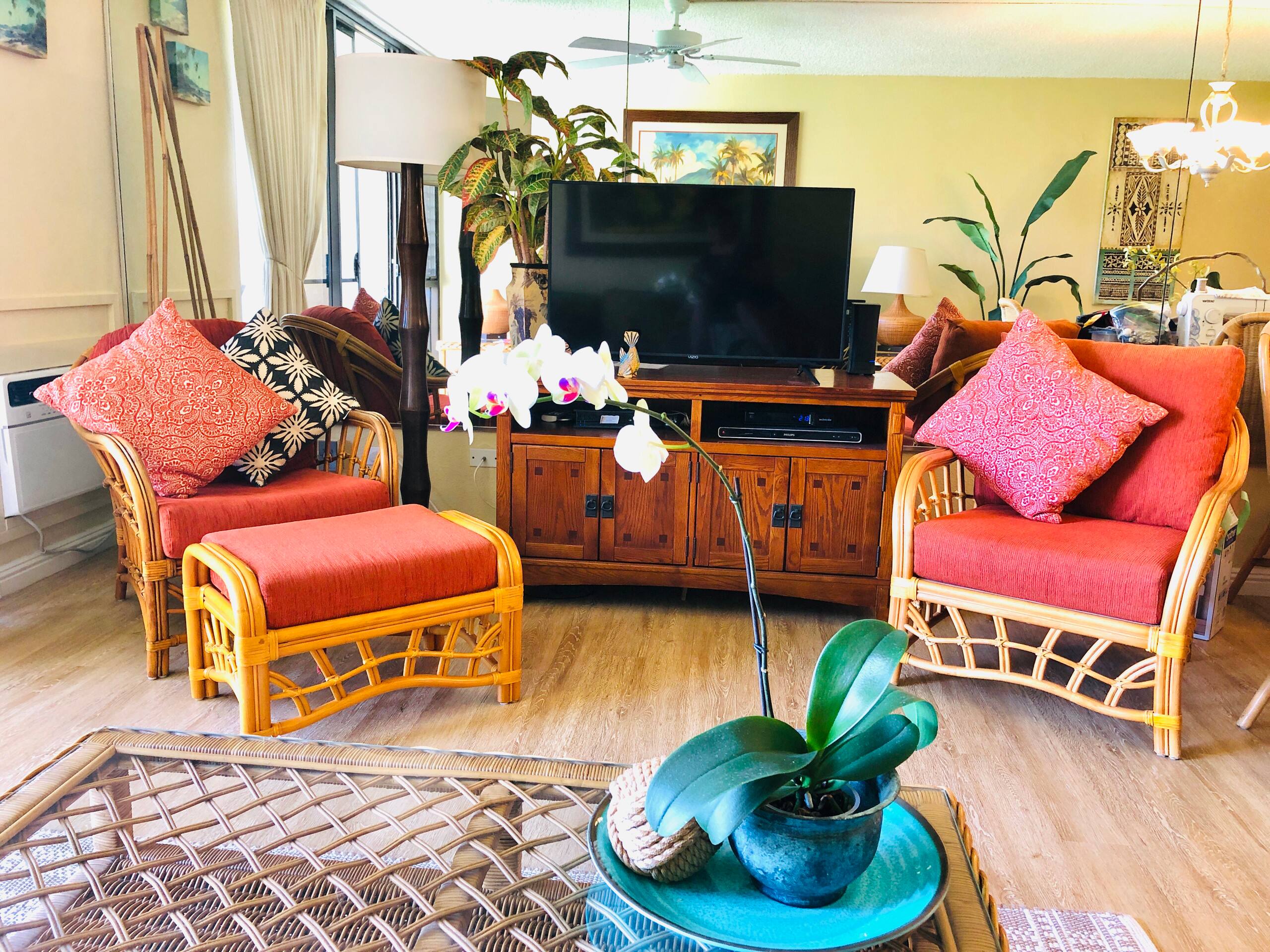 Condo in Kihei · ★4.87 · 1 bedroom · 2 beds · 2 private baths - Image 12