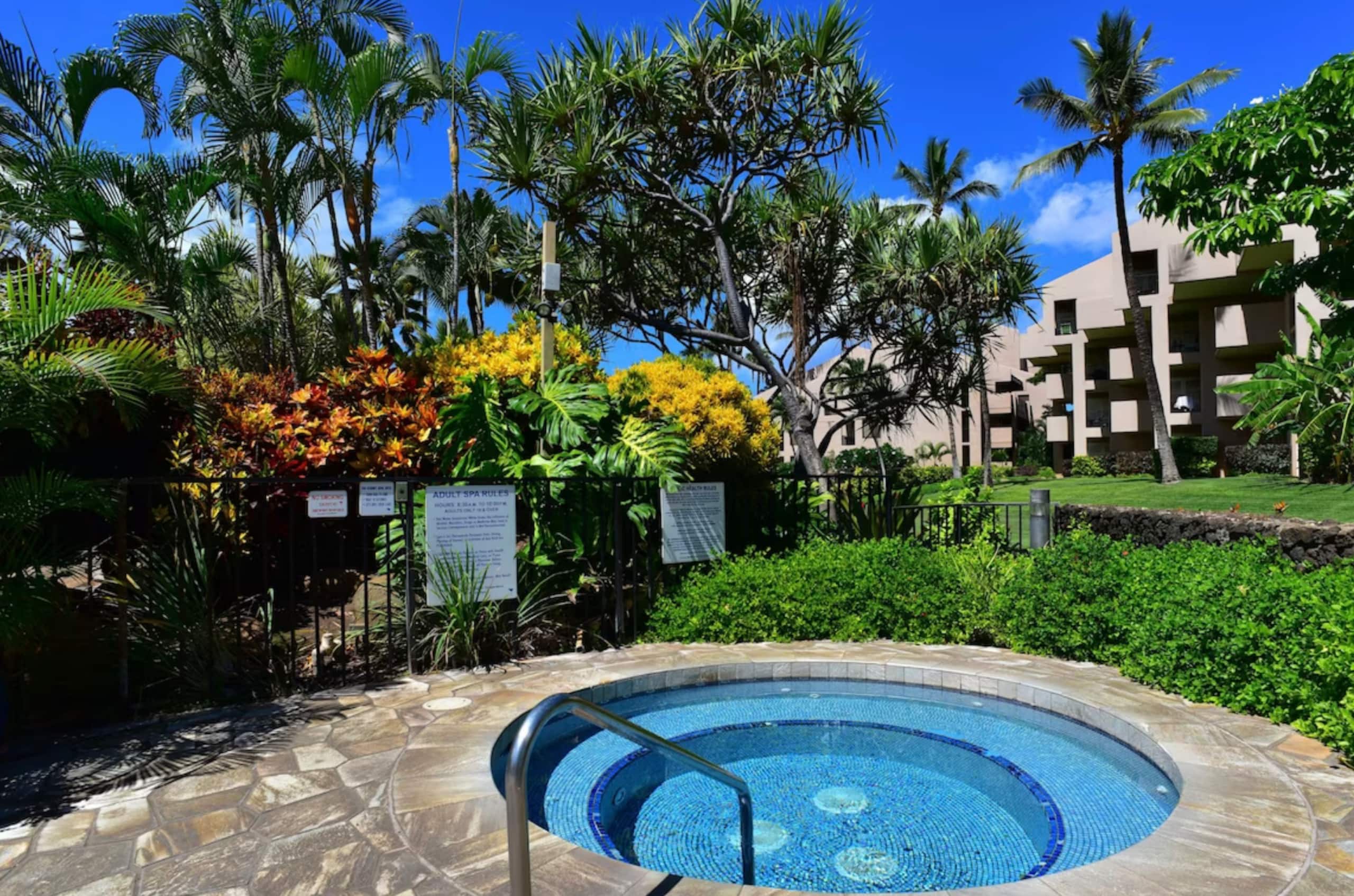 Condo in Kihei · ★4.87 · 1 bedroom · 2 beds · 2 private baths - Image 14