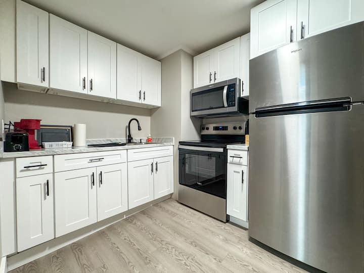 Furnished Home In Concord, Nh - Concord, NH