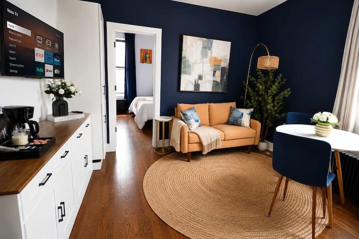 Boutique Harlem Suite | 1 Blk To Hospital & Subway - Englewood, NJ