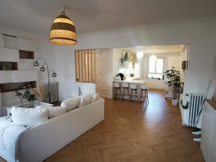 Central Familial Parking Gratuit - Valence