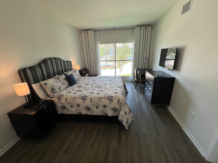 Cama tamaño king. Walt Disney World, Universal Orlando, Sea World